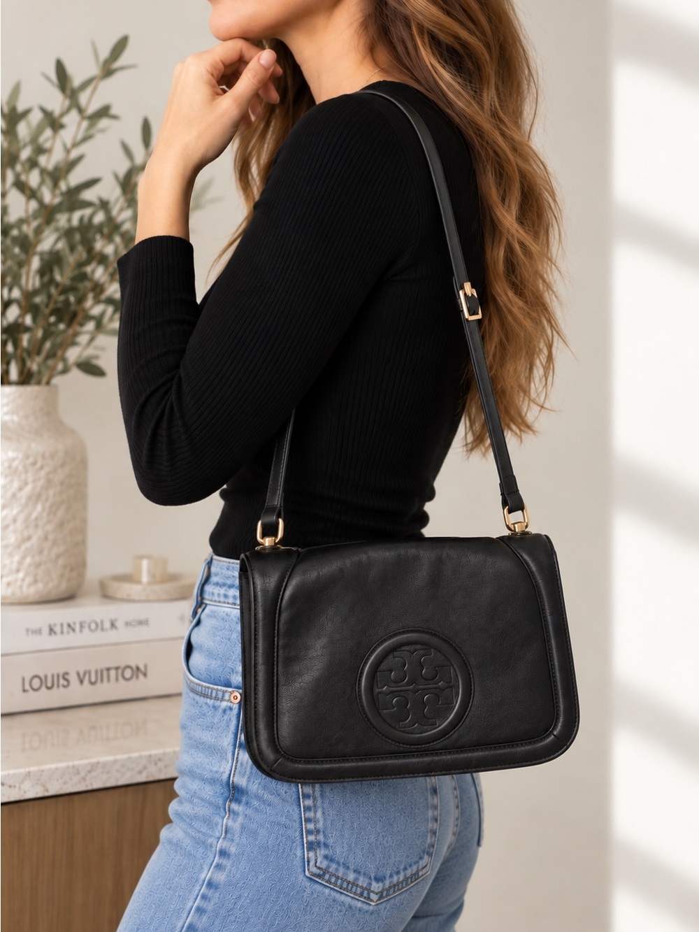 Tory Burch Logo Flap Leather Shoulder Bag in Navy with Gold Hardware